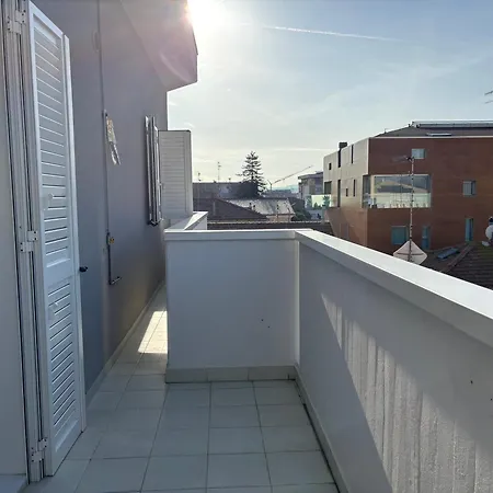 Residenze Planet - Mansarda Terzo Piano - Premium Hébergement de vacances *