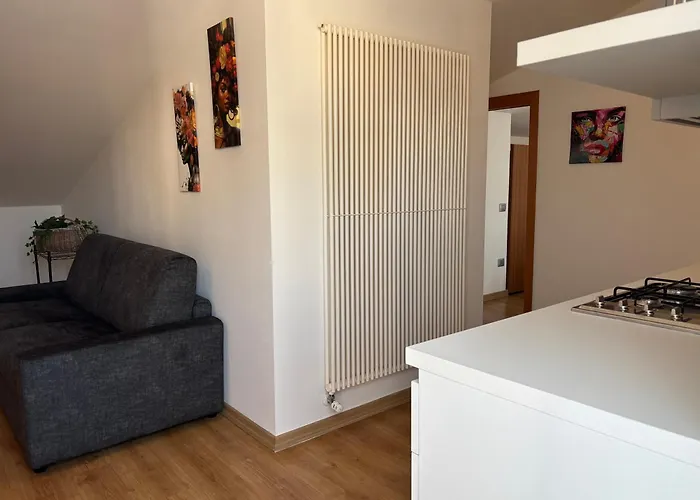 Residenze Planet - Mansarda Terzo Piano - Premium *