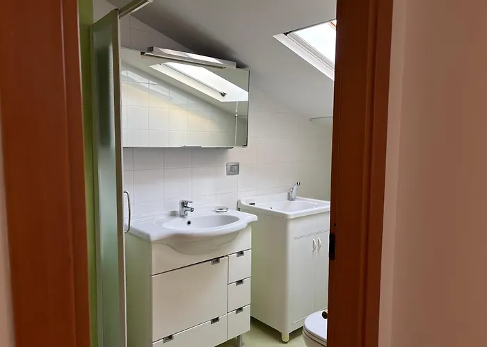 Residenze Planet - Mansarda Terzo Piano - Premium * Джулианова